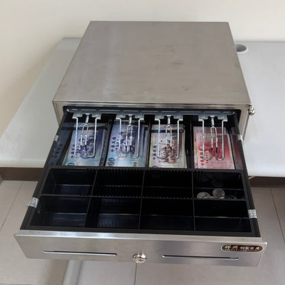 祥興旗艦款收銀錢箱PRO 有鈴聲 四鈔格 收銀機 免電力 金庫 手動按鈕式 /POS機用可分離鐵底盤 祥興錢箱