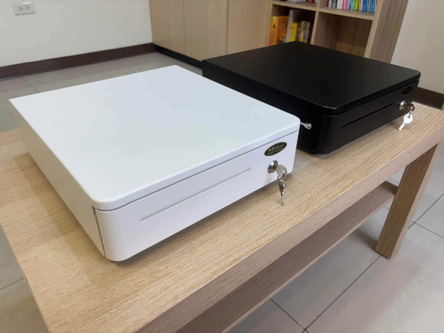 [新竹現貨] 祥興33型各式有鈴聲收銀錢箱 熱賣款! 金庫 廠家直銷/附鈴聲/收銀機/收據機/POS出單機/RJ11介面 祥興錢箱