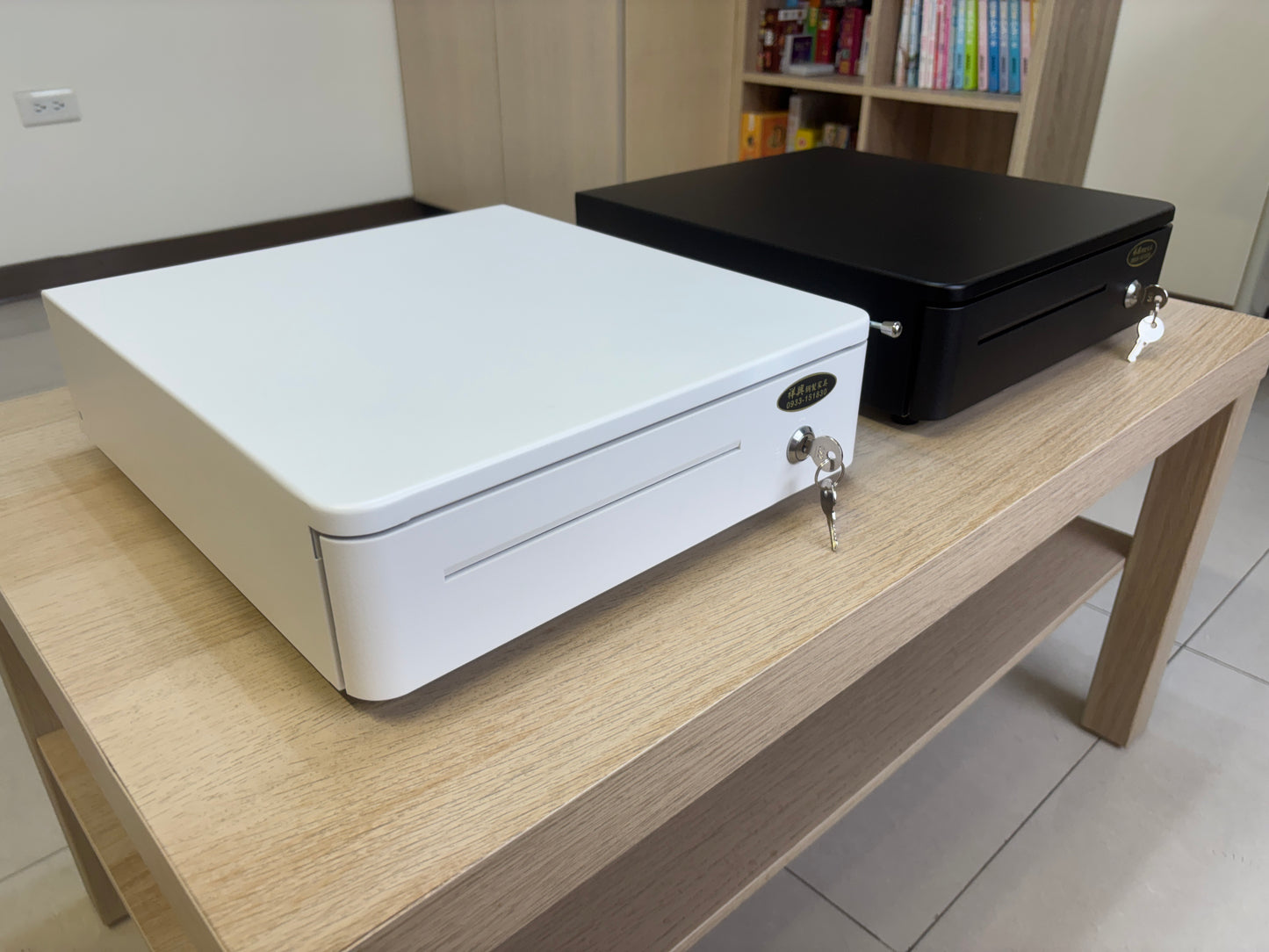 [新竹現貨] 祥興33型各式有鈴聲收銀錢箱 熱賣款! 金庫 廠家直銷/附鈴聲/收銀機/收據機/POS出單機/RJ11介面 祥興錢箱